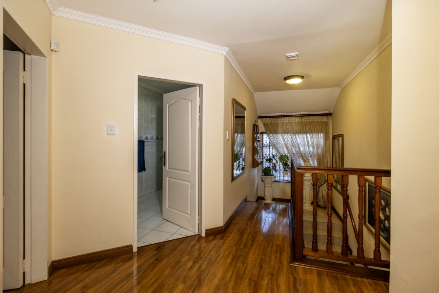 3 Bedroom Property for Sale in Erasmuskloof Gauteng