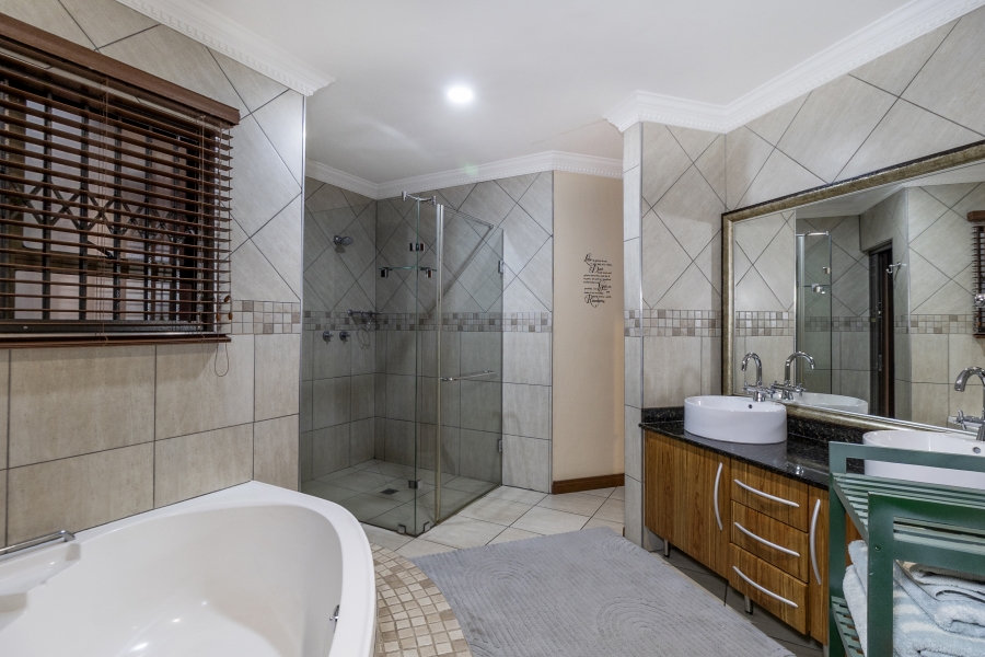 3 Bedroom Property for Sale in Erasmuskloof Gauteng