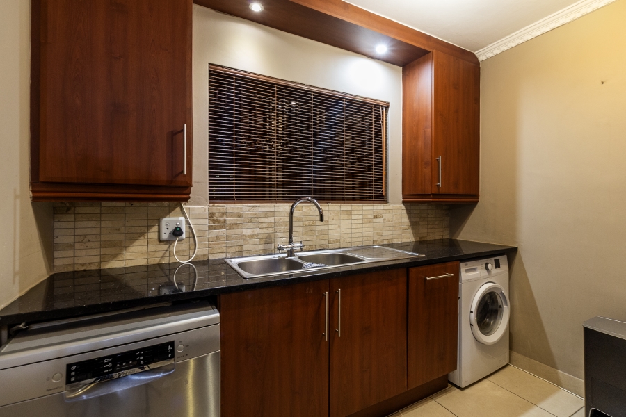 3 Bedroom Property for Sale in Erasmuskloof Gauteng