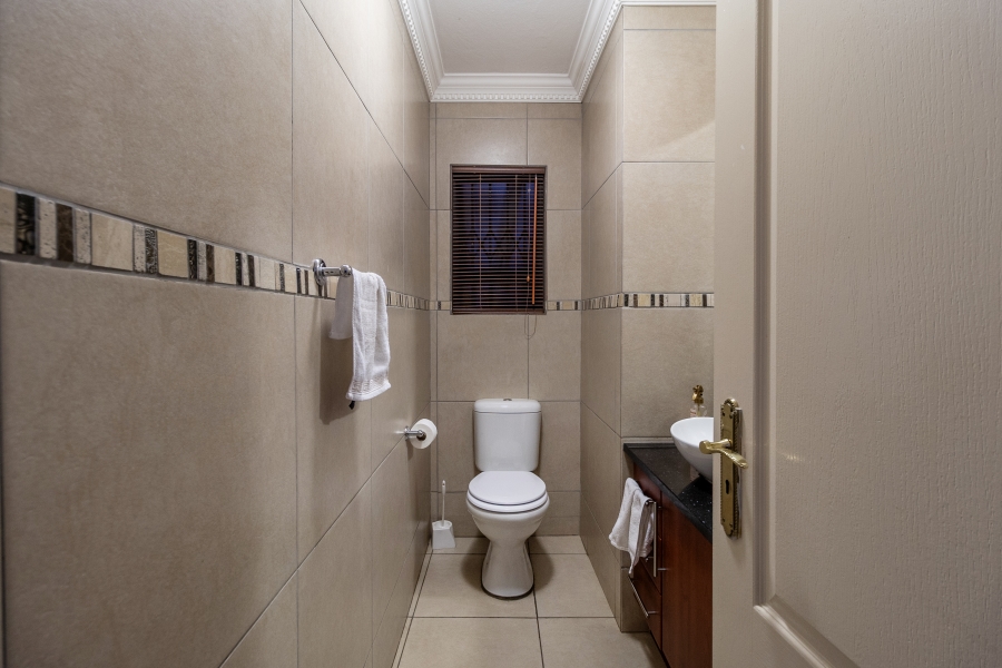 3 Bedroom Property for Sale in Erasmuskloof Gauteng