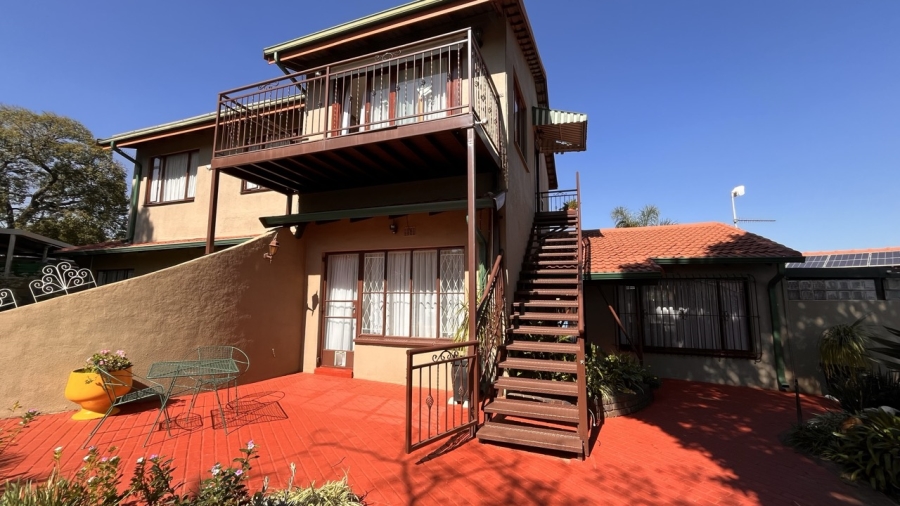 3 Bedroom Property for Sale in Verwoerdpark Gauteng