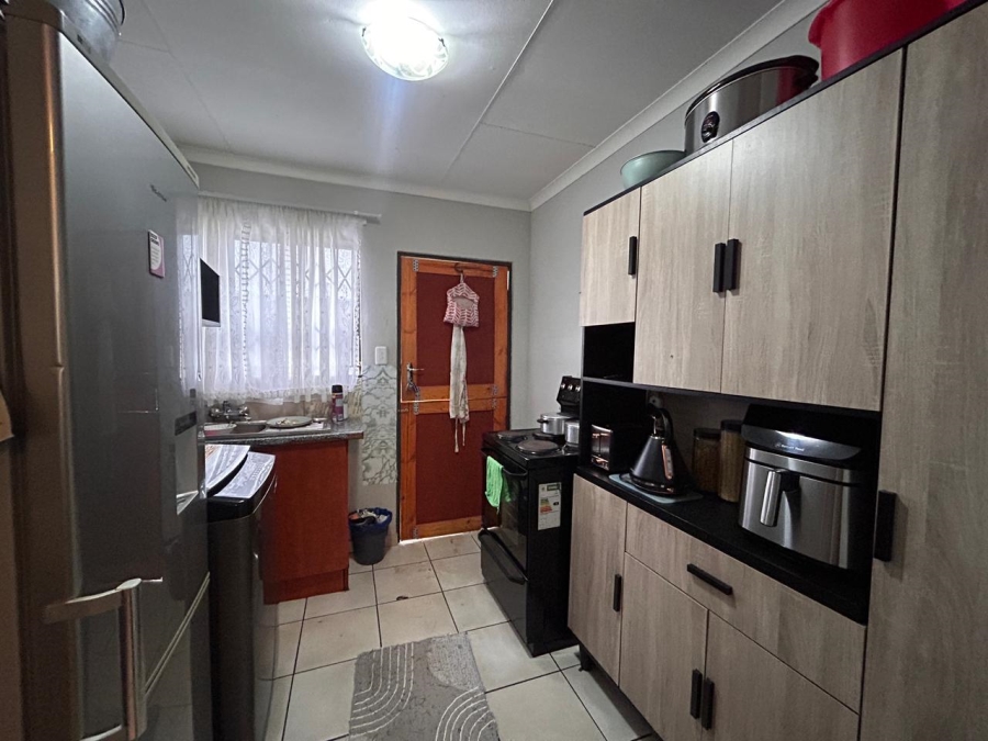 2 Bedroom Property for Sale in Vanderbijlpark CE 4 Gauteng