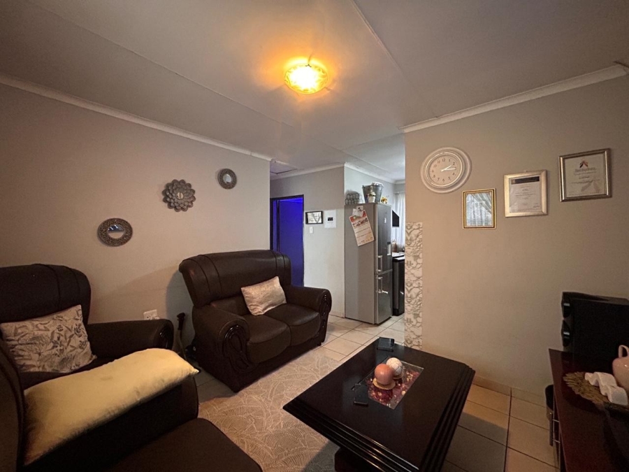 2 Bedroom Property for Sale in Vanderbijlpark CE 4 Gauteng