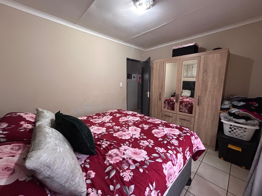 2 Bedroom Property for Sale in Vanderbijlpark CE 4 Gauteng