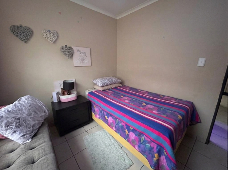 2 Bedroom Property for Sale in Vanderbijlpark CE 4 Gauteng