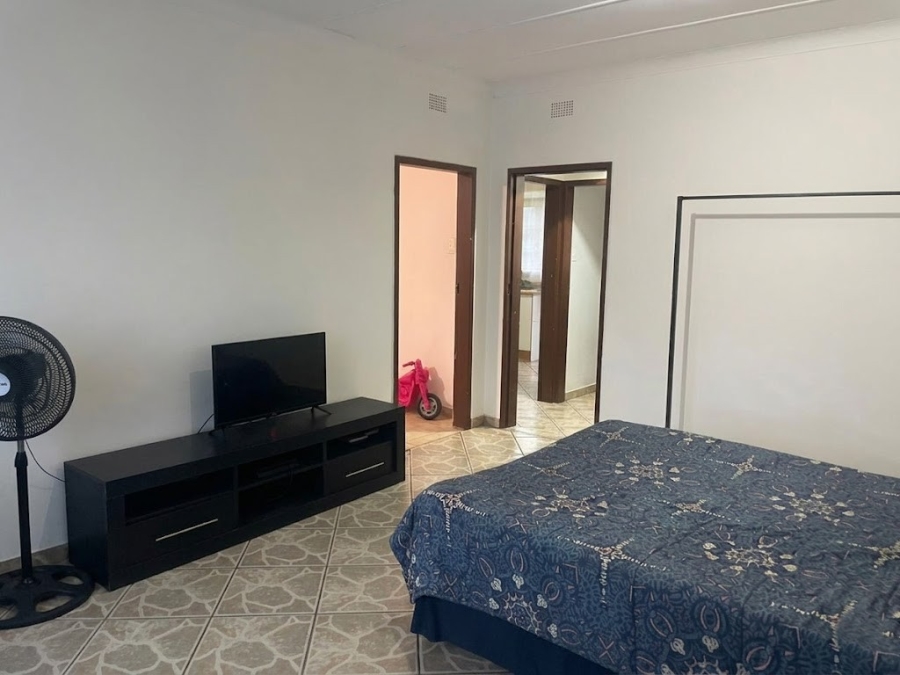 1 Bedroom Property for Sale in Meyerton Central Gauteng