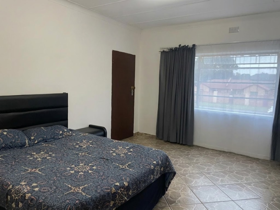 1 Bedroom Property for Sale in Meyerton Central Gauteng