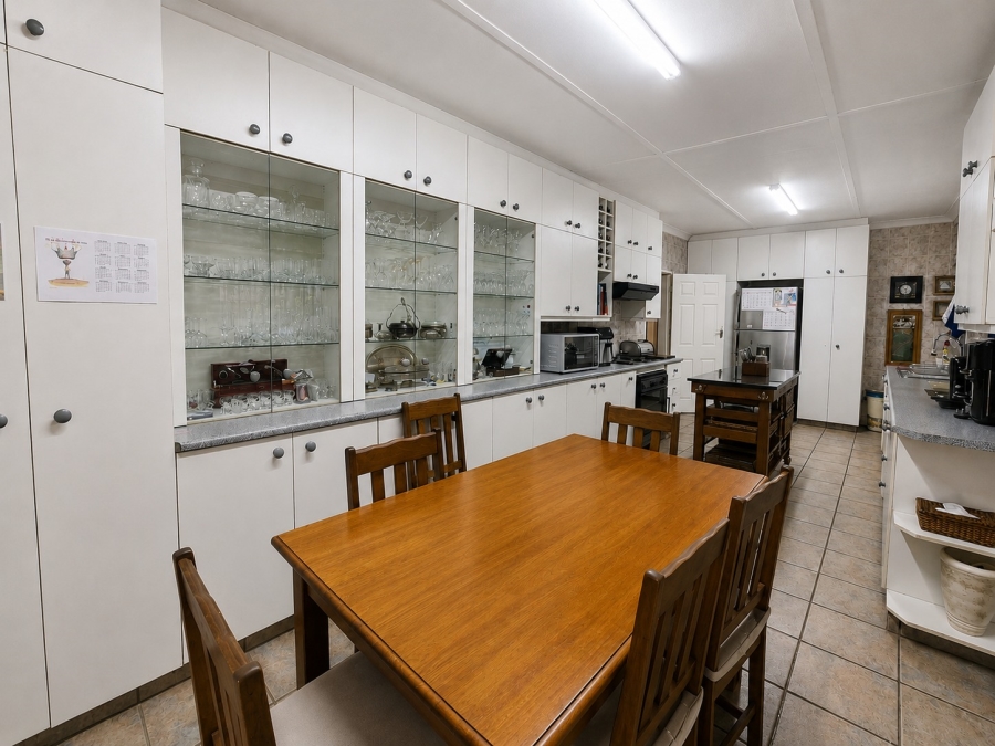 4 Bedroom Property for Sale in Boltonwold Gauteng