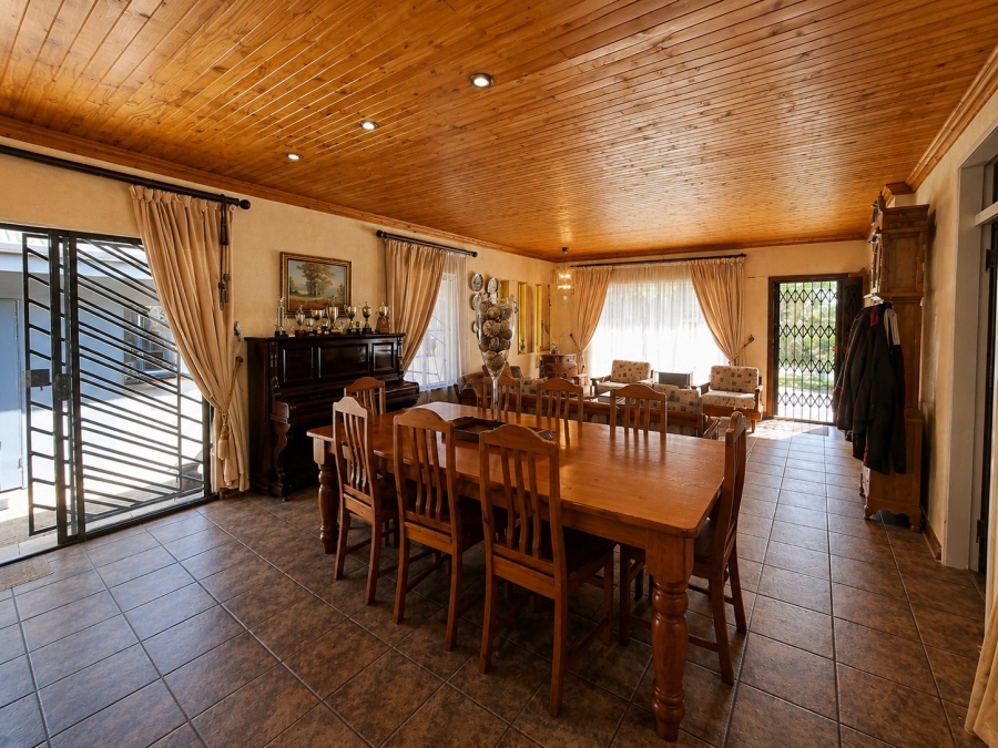 4 Bedroom Property for Sale in Boltonwold Gauteng