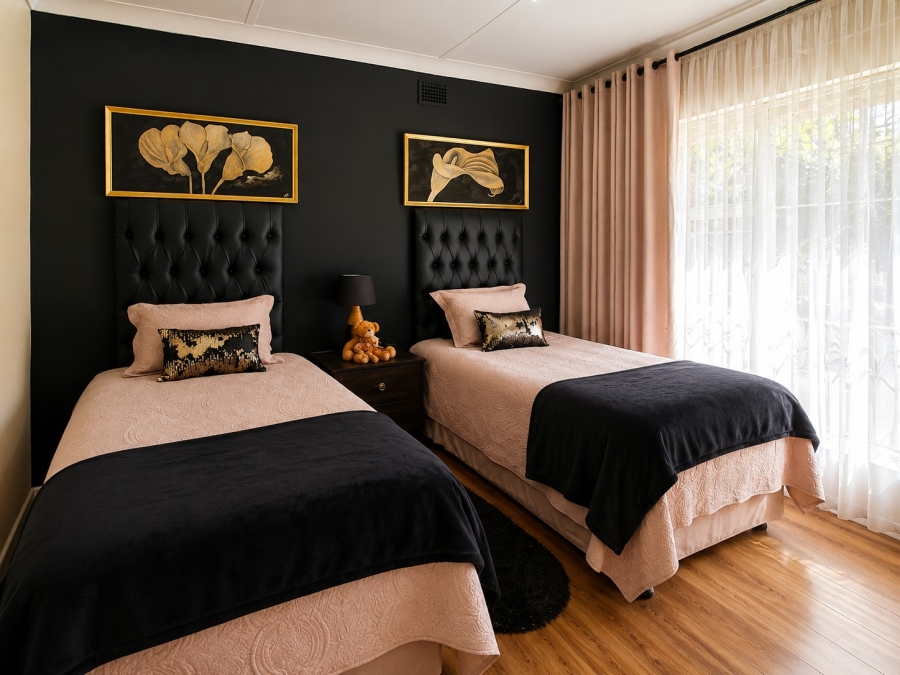4 Bedroom Property for Sale in Boltonwold Gauteng