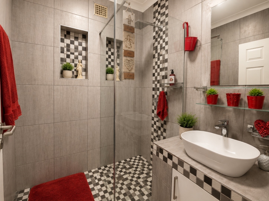 4 Bedroom Property for Sale in Boltonwold Gauteng