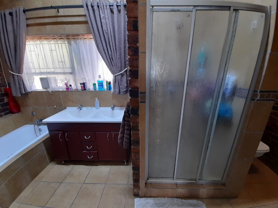 4 Bedroom Property for Sale in Meyerton Ext 6 Gauteng