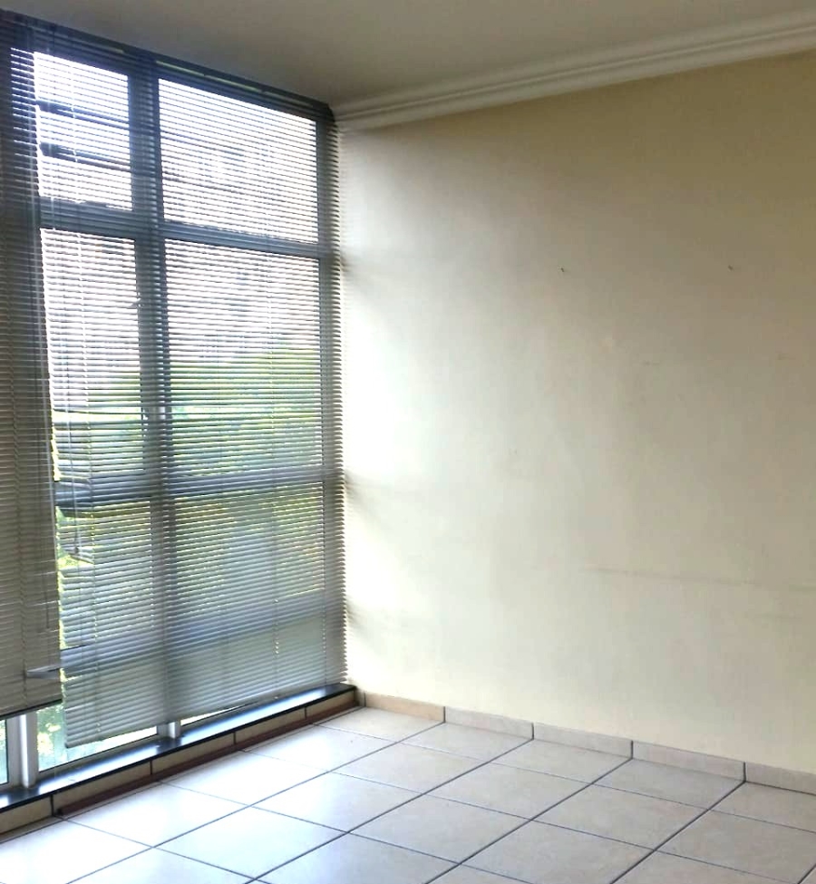 1 Bedroom Property for Sale in Bedfordview Gauteng