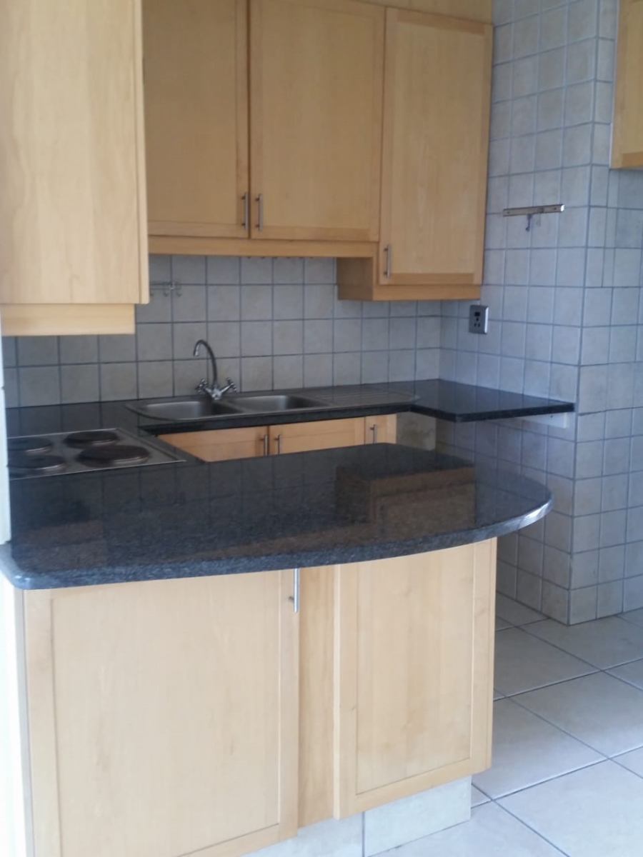 1 Bedroom Property for Sale in Bedfordview Gauteng