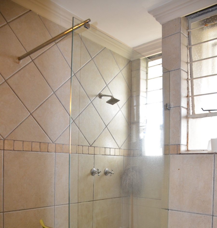 1 Bedroom Property for Sale in Bedfordview Gauteng