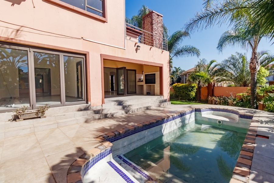 5 Bedroom Property for Sale in Valley View Estate Gauteng