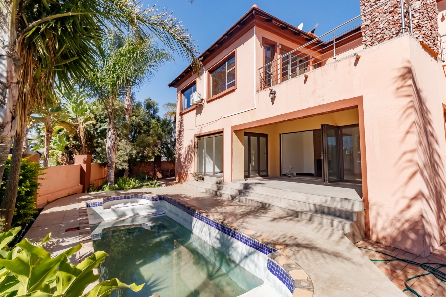 5 Bedroom Property for Sale in Valley View Estate Gauteng