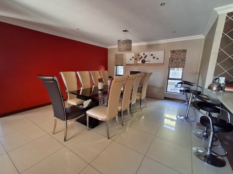 4 Bedroom Property for Sale in Theresa Park Gauteng
