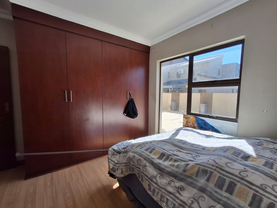 4 Bedroom Property for Sale in Theresa Park Gauteng