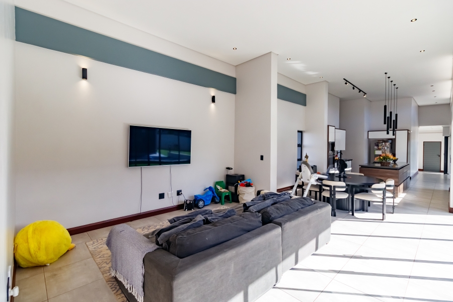 4 Bedroom Property for Sale in Midstream Estate Gauteng