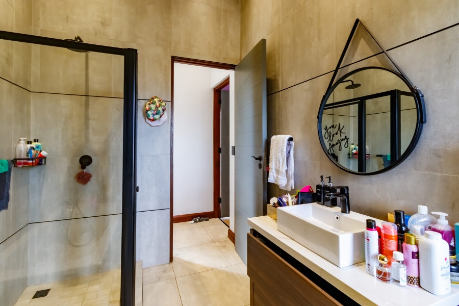 4 Bedroom Property for Sale in Midstream Estate Gauteng
