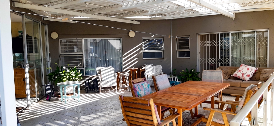 3 Bedroom Property for Sale in Waterkloof Heights Gauteng