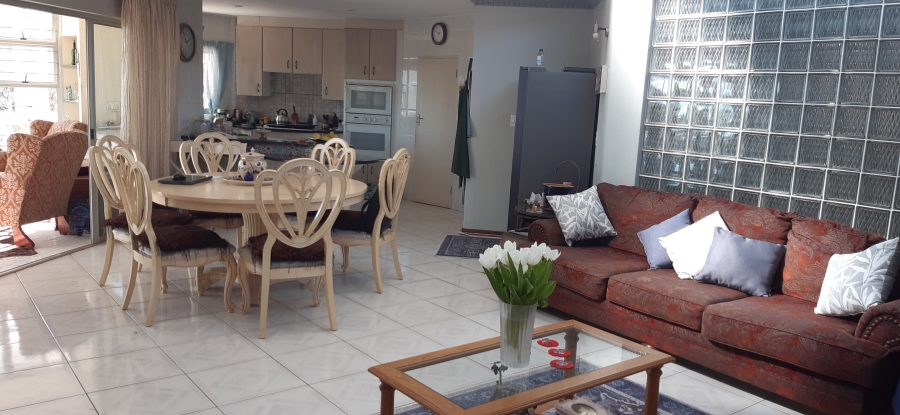 3 Bedroom Property for Sale in Waterkloof Heights Gauteng