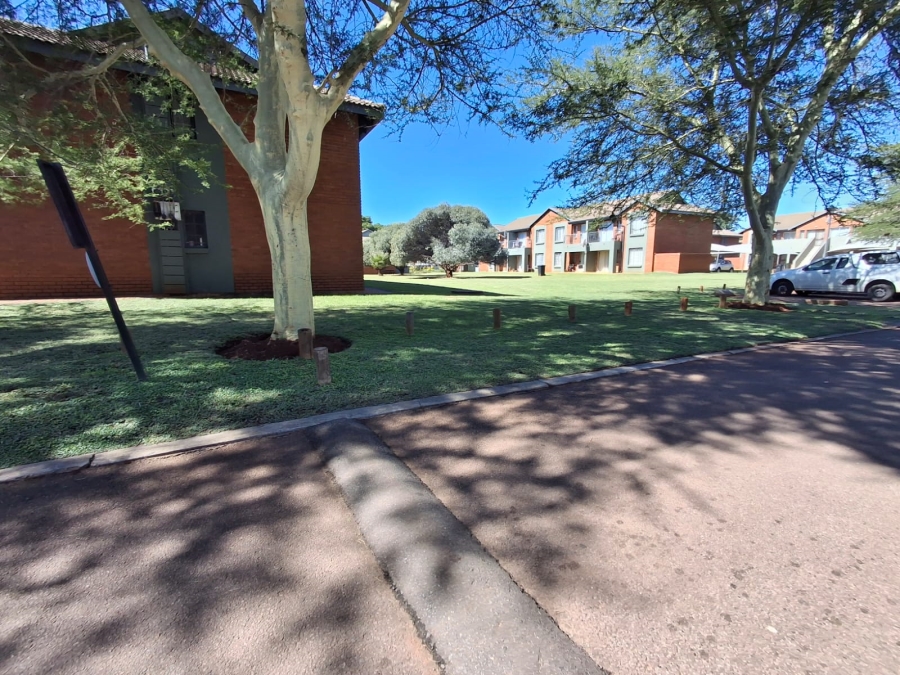 2 Bedroom Property for Sale in Theresa Park Gauteng