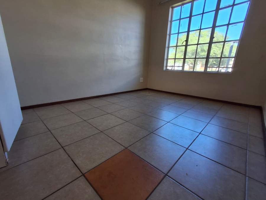 2 Bedroom Property for Sale in Theresa Park Gauteng