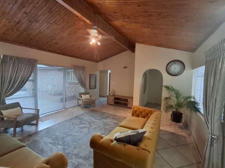 4 Bedroom Property for Sale in Theresa Park Gauteng