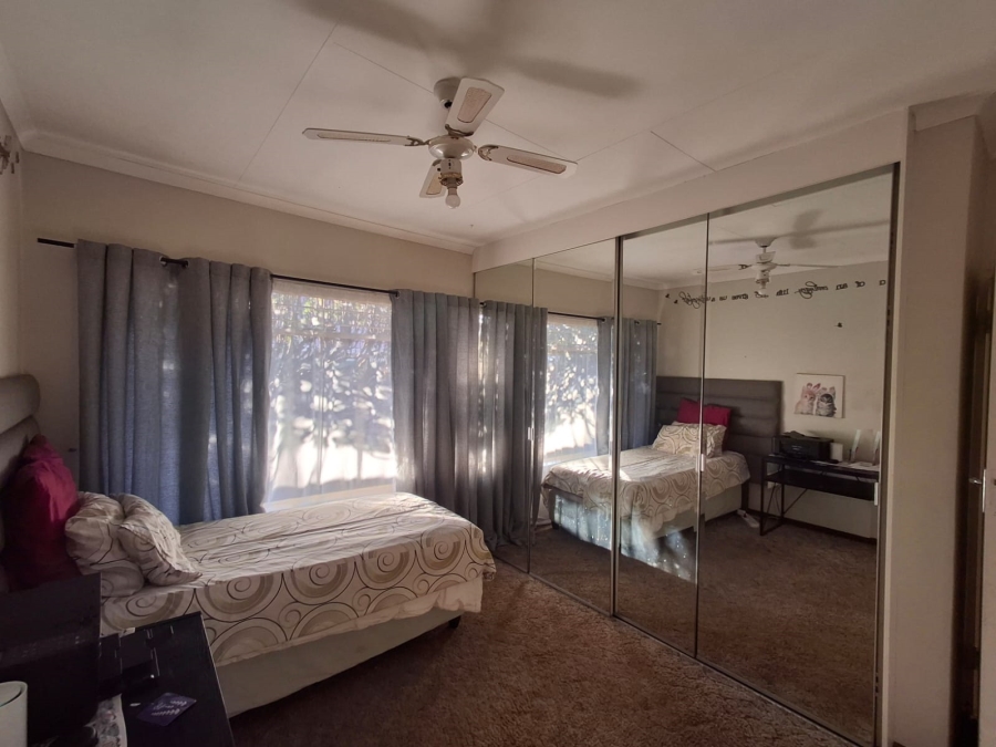 4 Bedroom Property for Sale in Theresa Park Gauteng