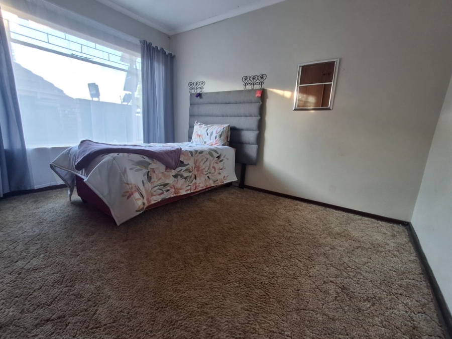4 Bedroom Property for Sale in Theresa Park Gauteng
