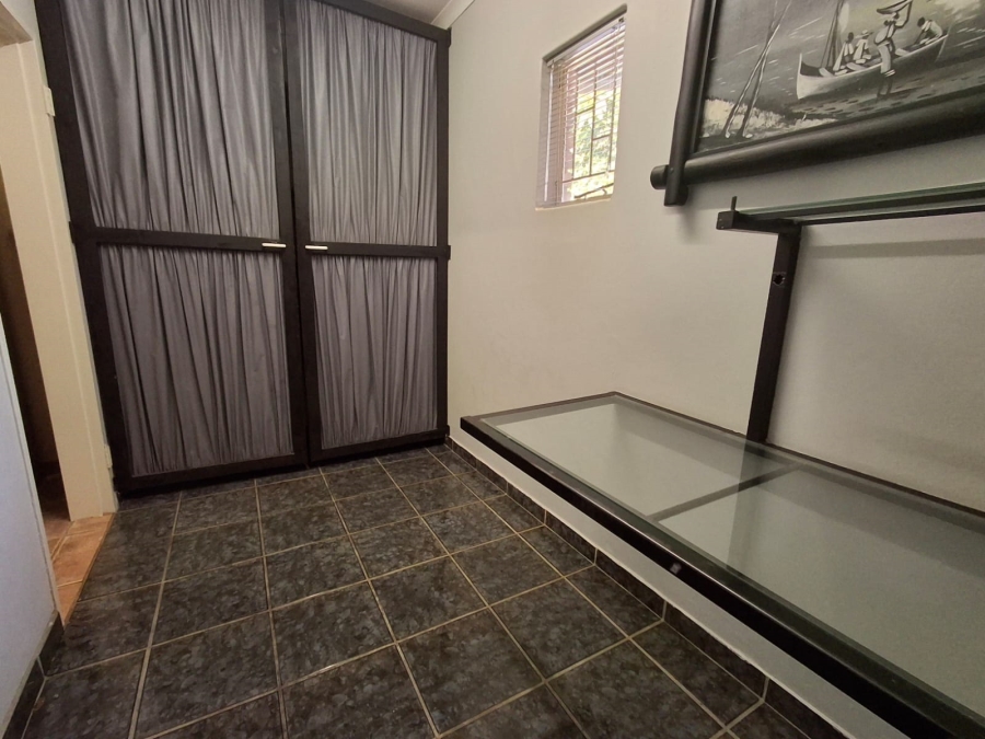 4 Bedroom Property for Sale in Theresa Park Gauteng