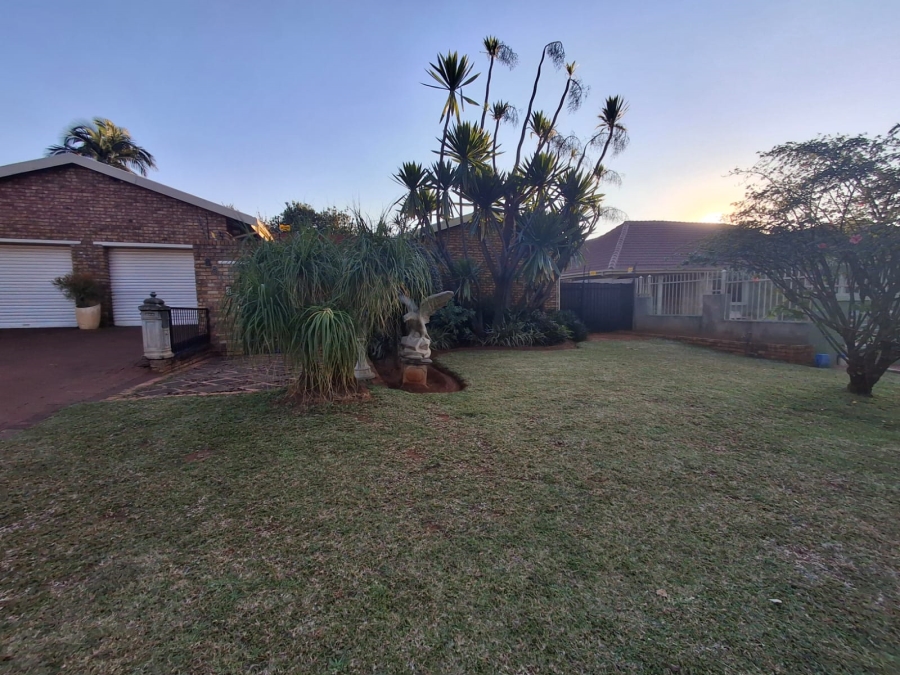 4 Bedroom Property for Sale in Theresa Park Gauteng