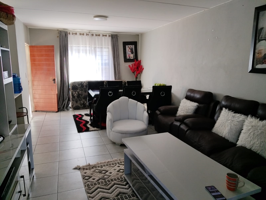 3 Bedroom Property for Sale in Terenure Gauteng