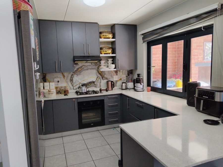 3 Bedroom Property for Sale in Terenure Gauteng