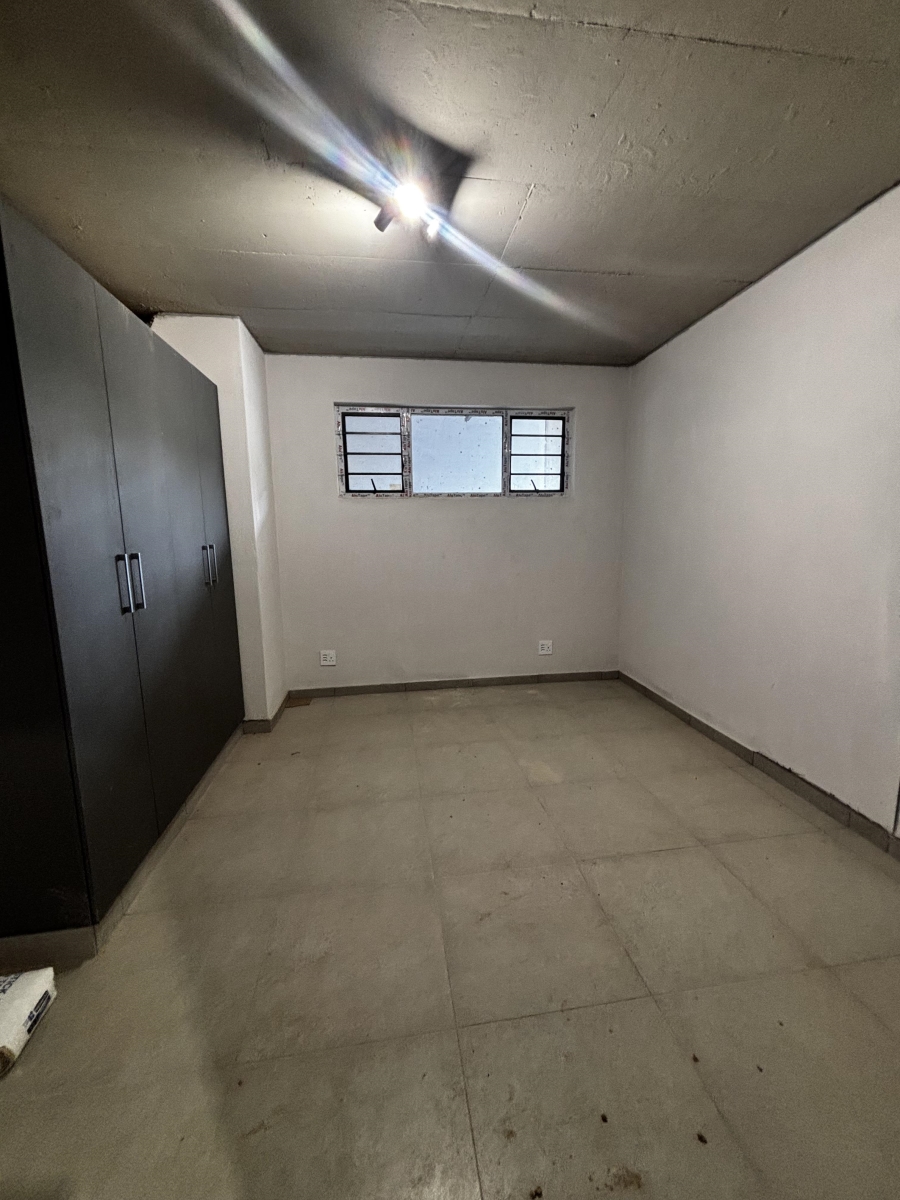 1 Bedroom Property for Sale in Rivonia Gauteng