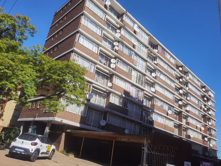 1 Bedroom Property for Sale in Sunnyside Gauteng