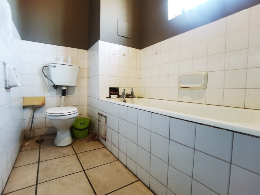 1 Bedroom Property for Sale in Sunnyside Gauteng