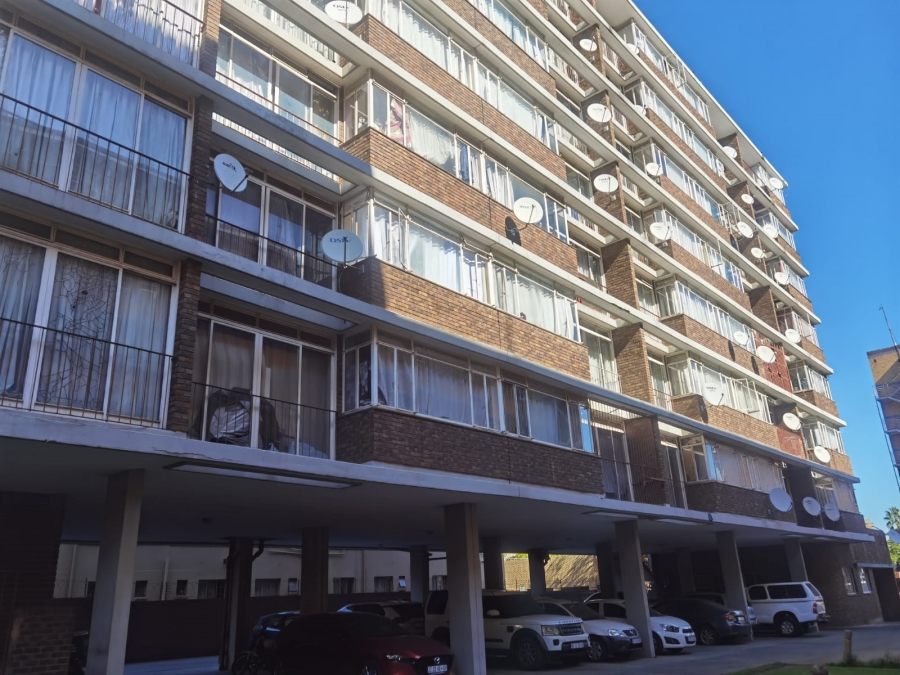 1 Bedroom Property for Sale in Sunnyside Gauteng