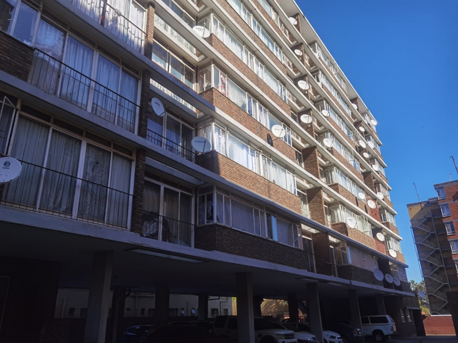 1 Bedroom Property for Sale in Sunnyside Gauteng