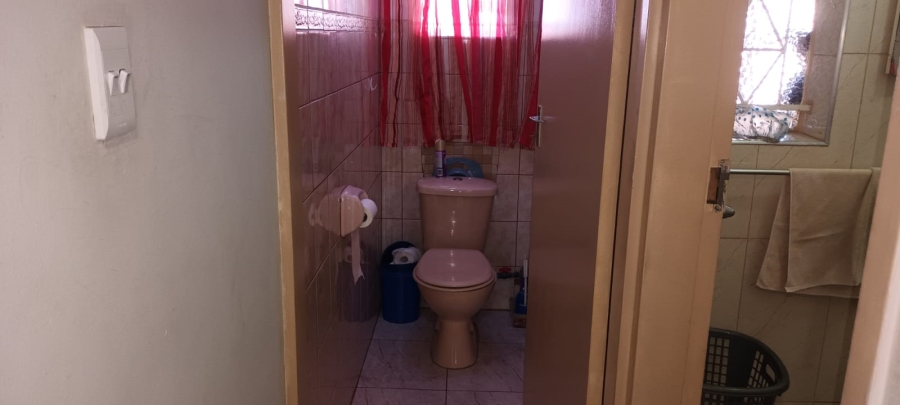 3 Bedroom Property for Sale in West Park Gauteng