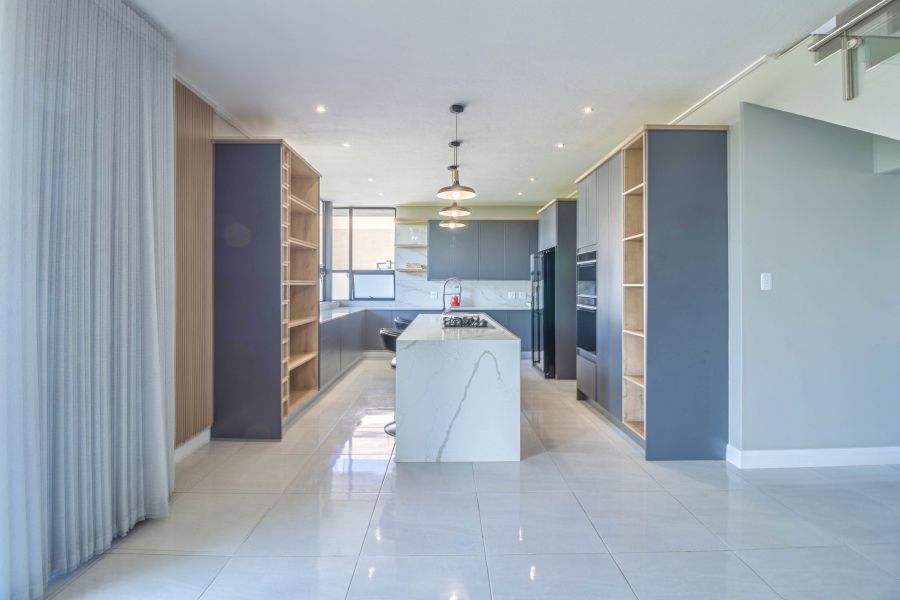 To Let 4 Bedroom Property for Rent in Midstream Heights Gauteng
