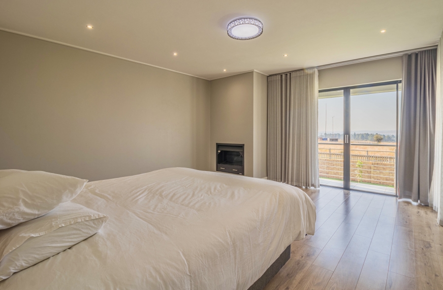 To Let 4 Bedroom Property for Rent in Midstream Heights Gauteng