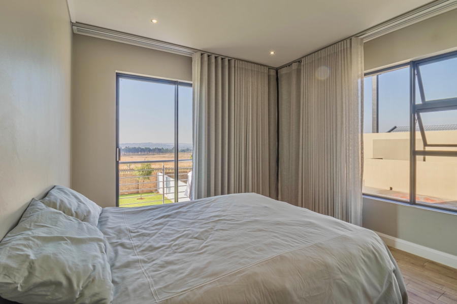 To Let 4 Bedroom Property for Rent in Midstream Heights Gauteng