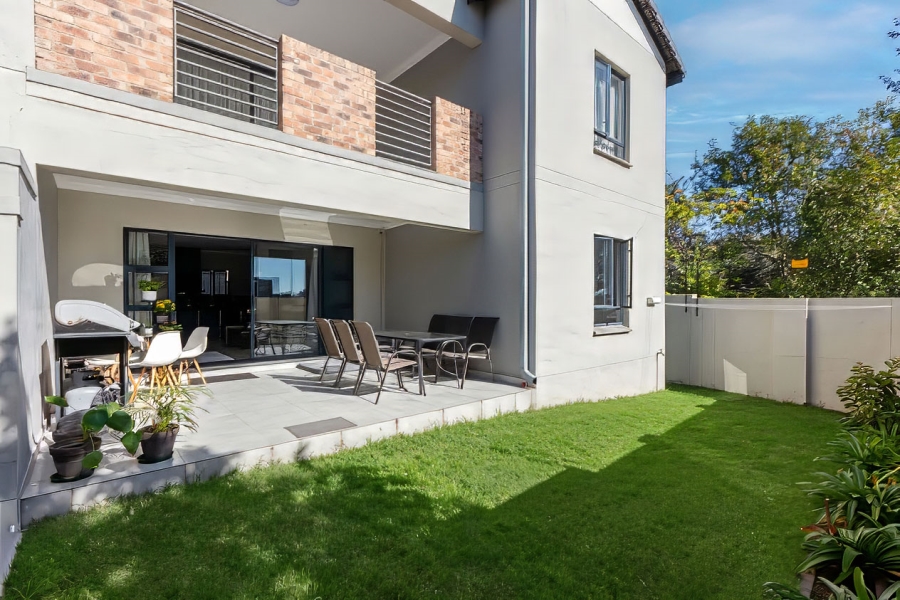 2 Bedroom Property for Sale in Morningside Manor Gauteng