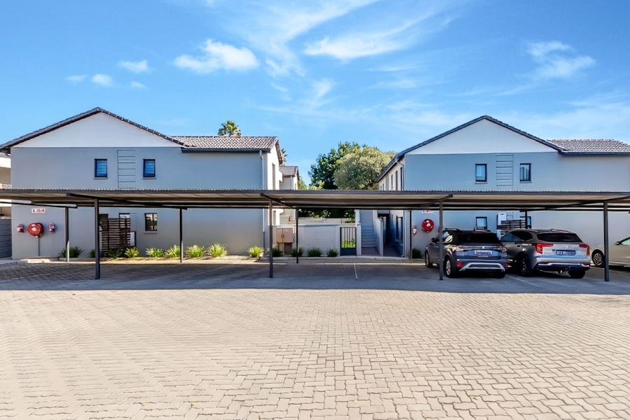 2 Bedroom Property for Sale in Morningside Manor Gauteng