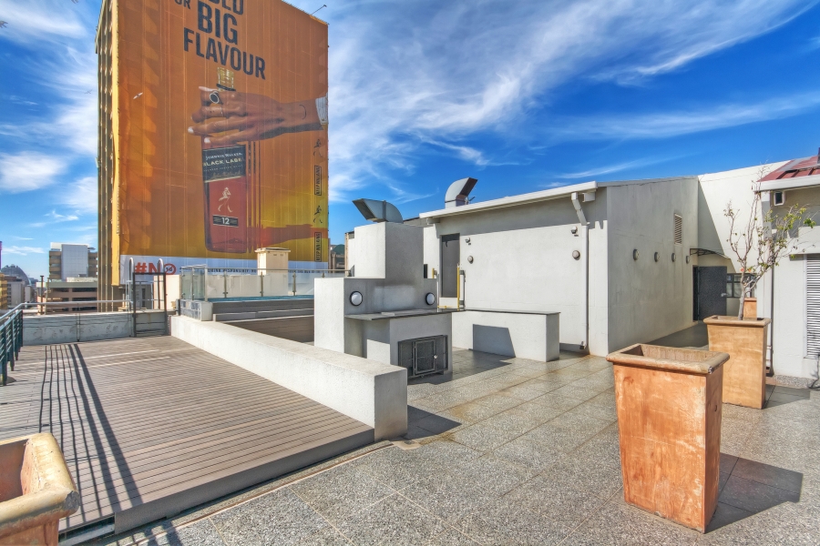 2 Bedroom Property for Sale in Ferreirasdorp Gauteng