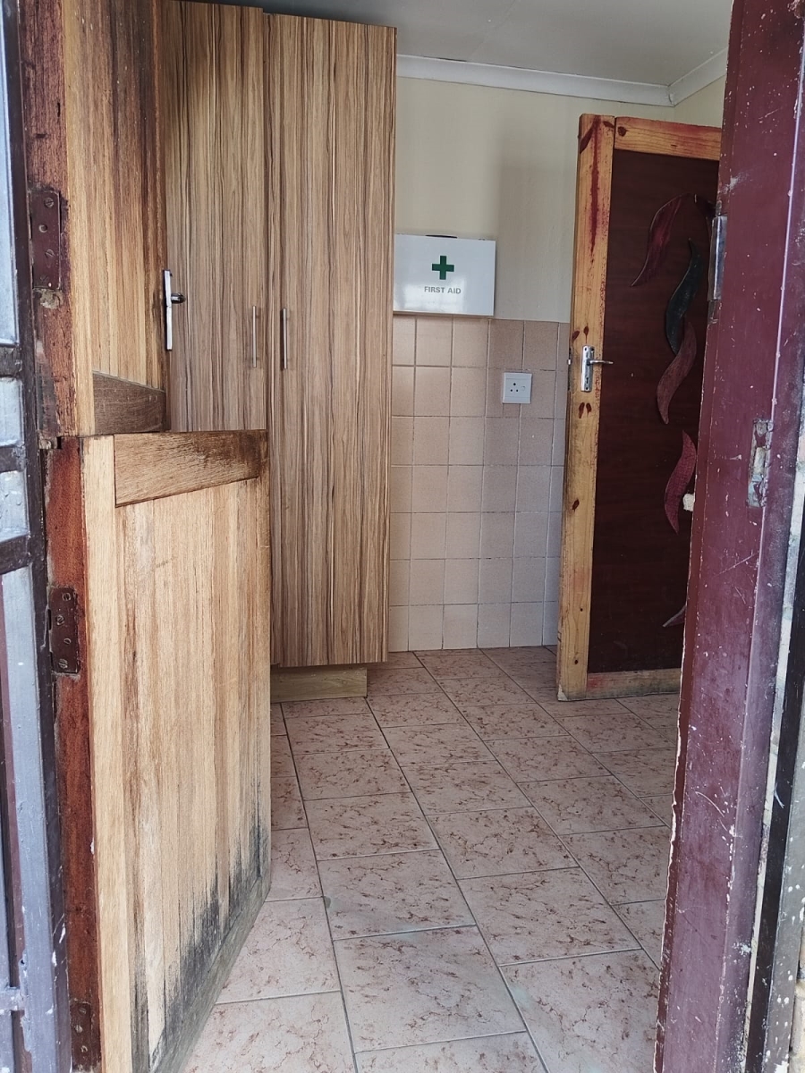 Commercial Property for Sale in Bedworth Park Gauteng