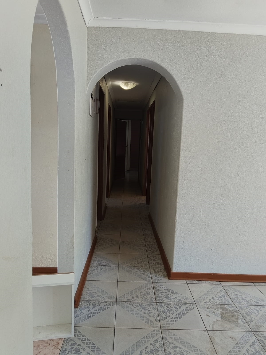 Commercial Property for Sale in Bedworth Park Gauteng
